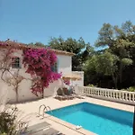 Luxury Family With Large Pool, Garden & Outdoor Dining Near Beach, Domaine L'oiseau Bleu In Villa *