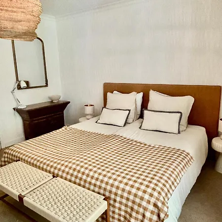 Luxury Family Villa With Large Pool, Garden & Outdoor Dining Near Beach, Domaine L'Oiseau Bleu In Sainte-Maxime سانت ماكسيم