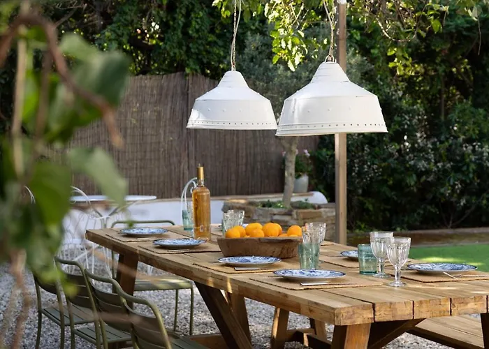 Βίλα Luxury Family Villa With Large Pool, Garden & Outdoor Dining Near Beach, Domaine L'Oiseau Bleu In Sainte-Maxime