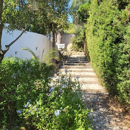 Villa Luxury Family With Large Pool, Garden & Outdoor Dining Near Beach, Domaine L'oiseau Bleu In *
