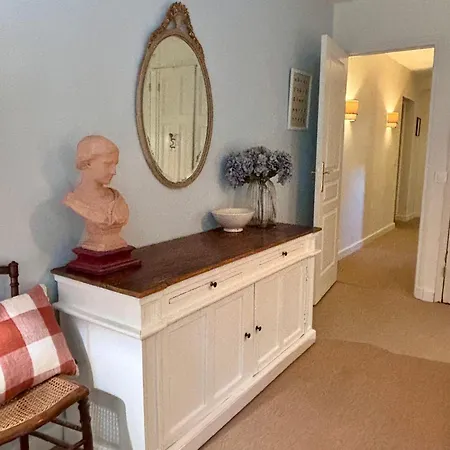 Domaine L'oiseau Bleu, 800 M From The In Villa *