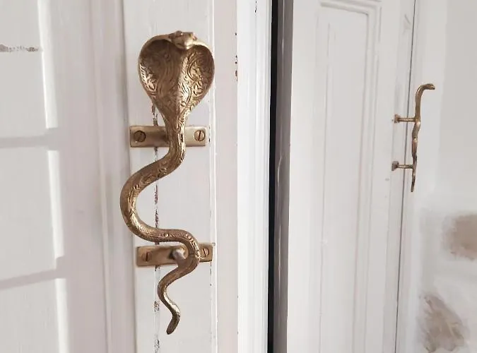 Luxury Family Villa With Large Pool, Garden & Outdoor Dining Near Beach, Domaine L'Oiseau Bleu In Sainte-Maxime * Сент-Максим